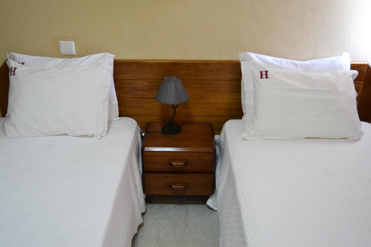 Hotel Central Sao Tome Ngoại thất bức ảnh